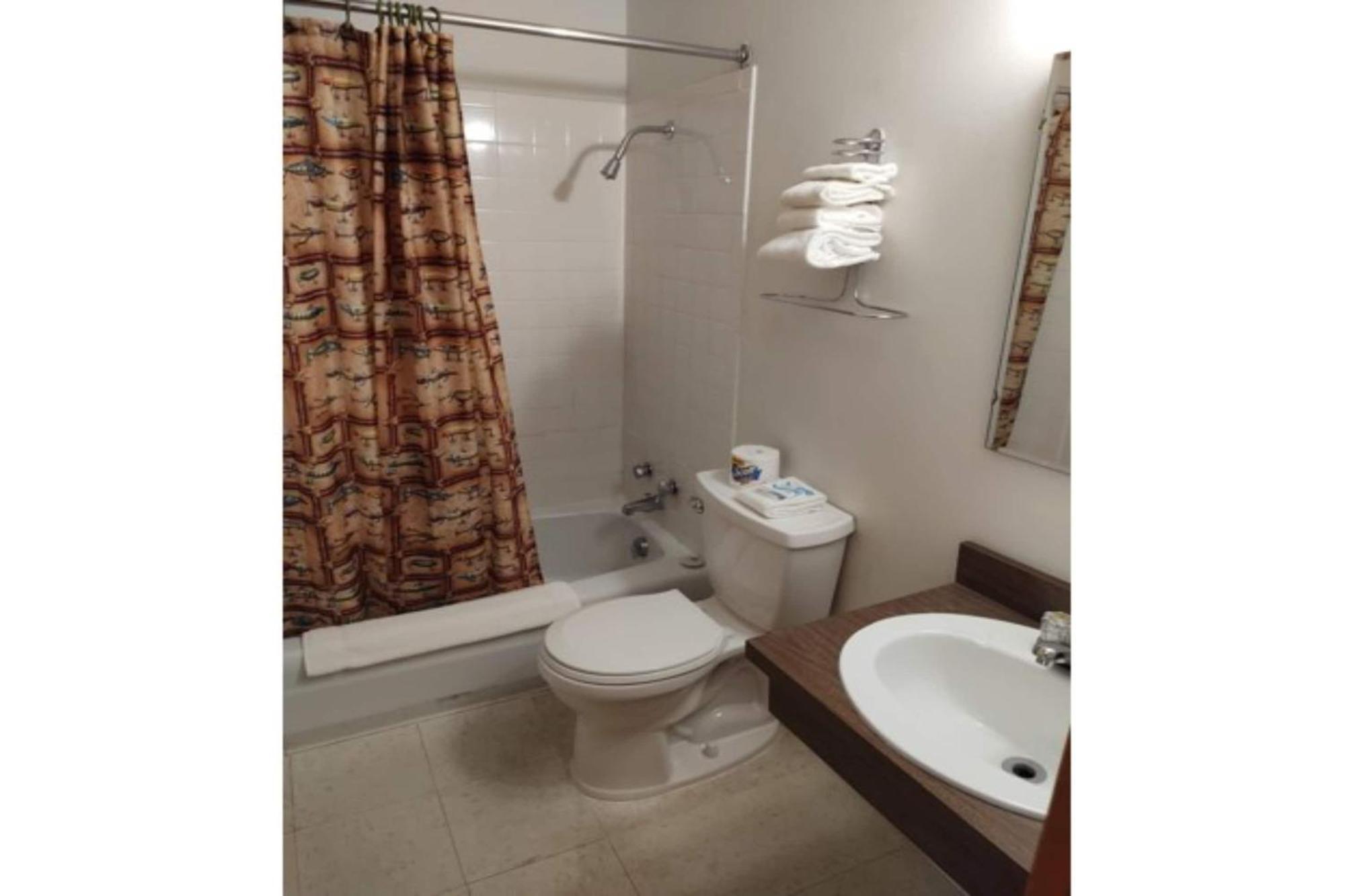 Love Hotels Voyageur By Oyo At International Falls Mn Luaran gambar