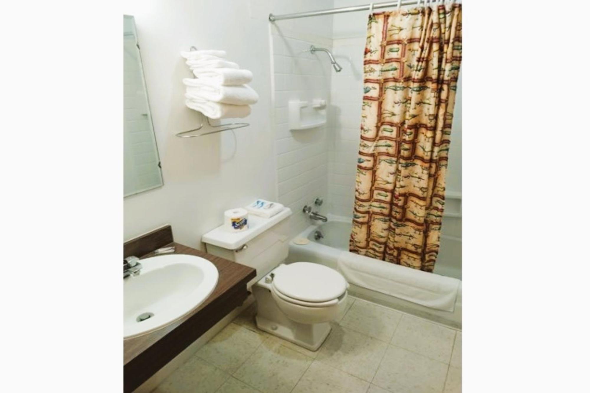 Love Hotels Voyageur By Oyo At International Falls Mn Luaran gambar